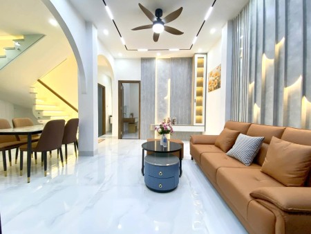 Bán gấp nhà ở ngay bệnh viện An Phú đi vô 100m