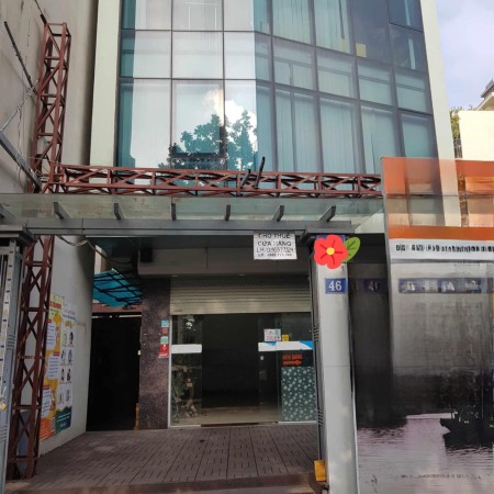 Chính chủ cho thuê tầng 1 MBKD phố Nguyễn Văn Huyên - Quan Hoa - Cầu Giấy Hà Nội. LH: 0906266066