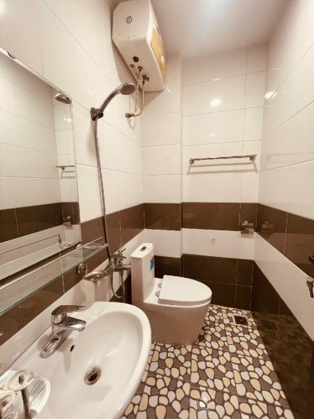 Chính chủ bán nhà Hồ Tùng Mậu, Cầu Giấy - 34m2 x 5 tầng, 6,5 tỷ có thương lượng