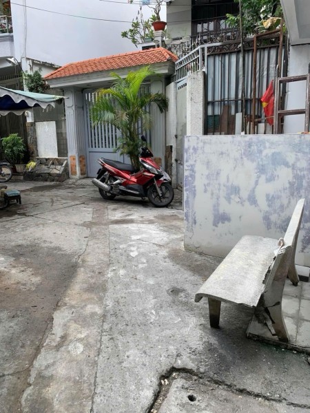 Chủ mua nhà Q1 nên cần bán nhà góc 2 mặt tiền, hẻm 4m Hưng Phú 31m2, giá chỉ 5.X tỷ