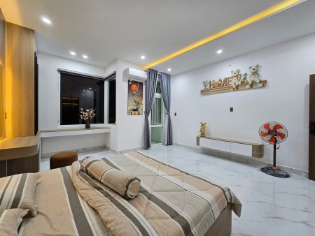 Nhà bán ngay gần cây xăng lai uyên. Thuận Giao, Thuận An Bình Dương