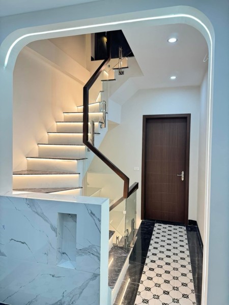 Bán gấp lk Dương Nội, vị trí đắc địa, 2 thoáng, ô tô, kinh doanh, sát Vành Đai 4, 75m2x5t chỉ 12 tỷ