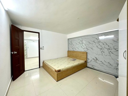 Căn hộ thoáng mát, 1Phòng Ngủ, PK và khu bếp riêng - 224/22 Lý Thường Kiệt, P.14, Q.10 (gần ĐHBK)