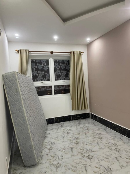 Căn hộ 8x Đầm Sen cần bán. Căn hộ 1 phòng ngủ - 45m2, giá bán 1.620 tỷ. Gọi 0384015896 xem nhà