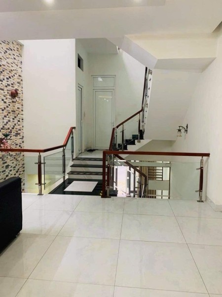 Nhà 3 tầng MT đường 10m2 sát Nguyễn Hữu Thọ (100m2) chỉ 6 t.ỷ xx