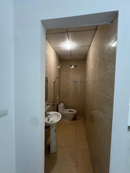 Bán gấp căn nhà 3 tầng TT Quang Minh, Mê Linh, HN. Nhà mới đón tết. DT 64m, giá 4,05 tỷ.