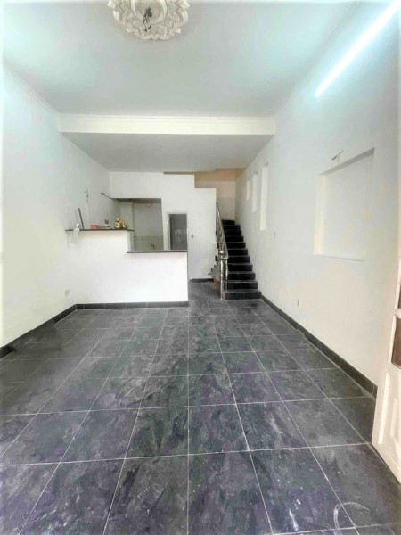 15 triệu/ tháng, cho thuê nhà nguyên căn mặt tiền Phú Thuận quận 7, KD sầm uất, 40M2, trệt lầu 2PN