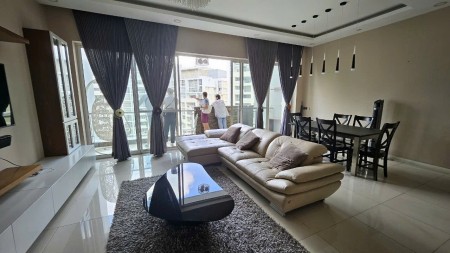 Cần bán căn hộ Estella DT rộng 188m2,3Pn, nhà mới đẹp, ban công rộng. Giá 14.5 tỉ
