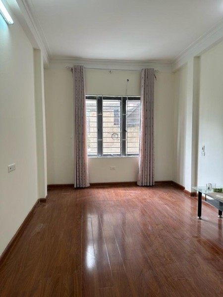 Khu vực phân khúc hiếm nhà bán, nhà đẹp, full công năng, 31m2, 5.75 tỷ