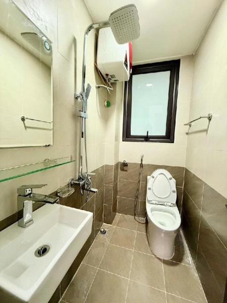 Nhà mặt phố ô tô tránh phố Hoàng Tăng Bí - Bắc Từ Liêm
