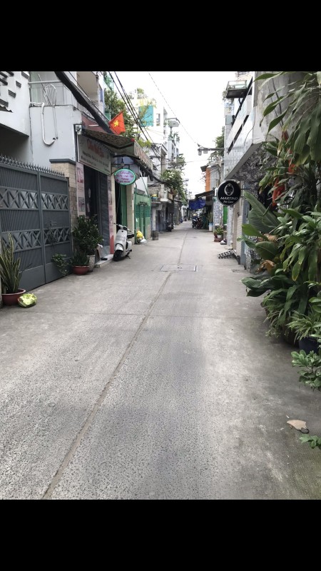 Bán nhà quận 6 - Nhà hai mặt hẻm xe hơi - xát mặt tiền hậu giang - 3 tầng đúc nhà mới - 6.2 T