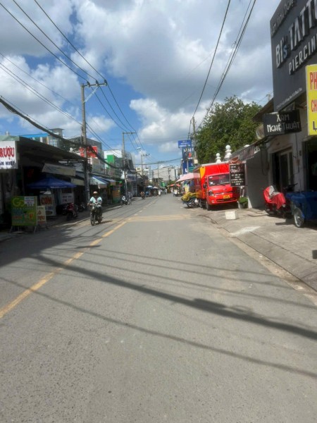 Bán gấp nhà MT Liên Khu 5-6 , P. Bình Hưng Hoà B, Quận Bình Tân..