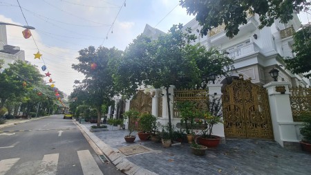 Bán gấp biệt thự song lập khu dân cư Cityland Garden Hills P.5 Gò Vấp.