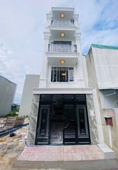 Bán Nhà Chính Chủ Đ48 Hiệp Bình Chánh, Thủ Đức, 4 lầu, hẻm xe hơi, full nội thất