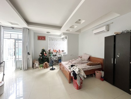 Bán nhà quận 6 - 4 tầng hẻm xe hơi khu dân trí an ninh - Diện tích lớn nhà mới đẹp - 15 T