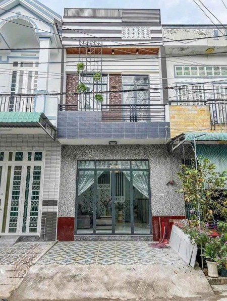Gia Đình Cuối Năm Cần Tiền Kinh Doanh Cần Bán Nhà Gấp