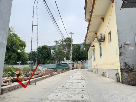 Bán gấp đất tại tổ 11 Quang Minh, giá 4,05 tỷ, DT 98,2m2, mt kinh doanh cực đẹp
