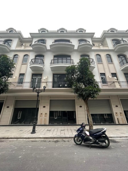 Đi đến slide 6