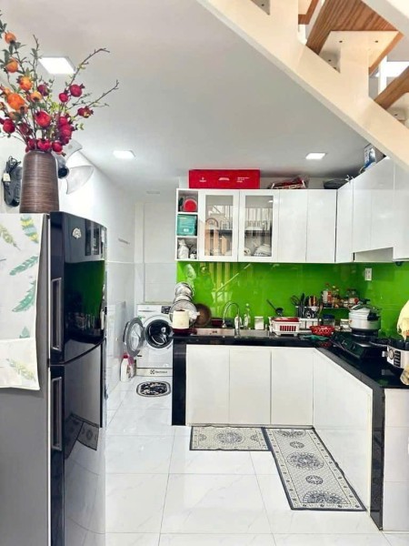 Nhà tôi Bình Chánh cần tiền bán gấp