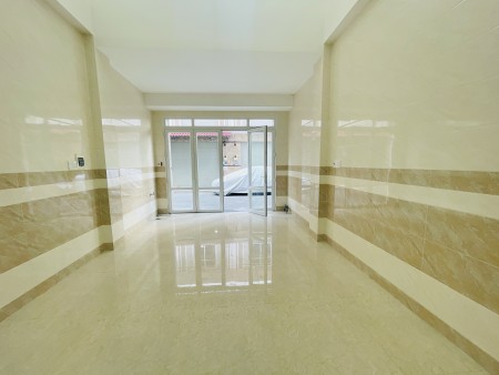Nhà đẹp quốc lộ 13 Hiệp Bình Phước, giá 6,7 tỷ (H914)
