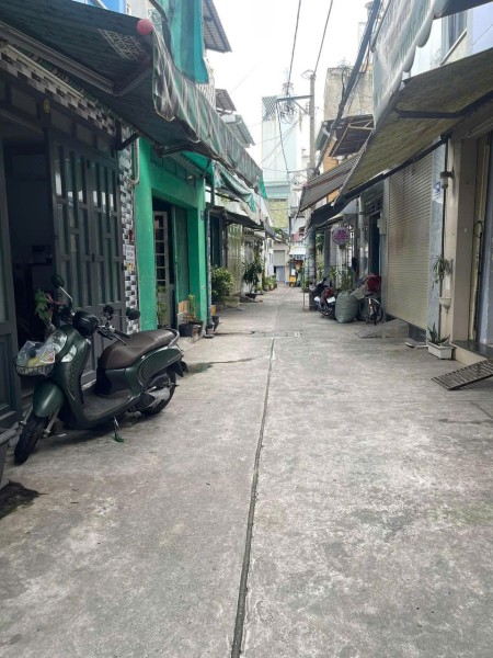 Nhà quận 8, 1 trệt 1 lầu cần bán nhanh trước Tết