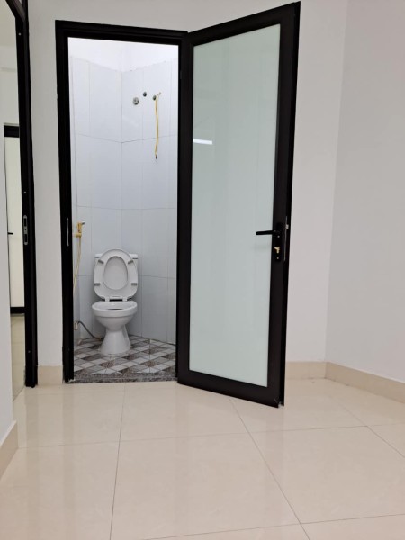 Bán gấp trước tết toà nhà giá 22.5 tỷ, 72m2x7T, Võng Thị, TH, ở luôn