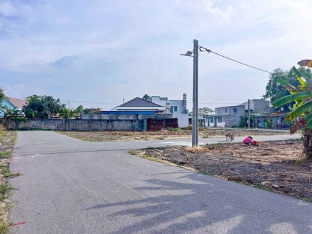Bán 6 sổ góc (30x45m=1.150m²) có 600m2 thổ cư lộ 22m gần trường chợ, đúng 225 tr không phát sinh
