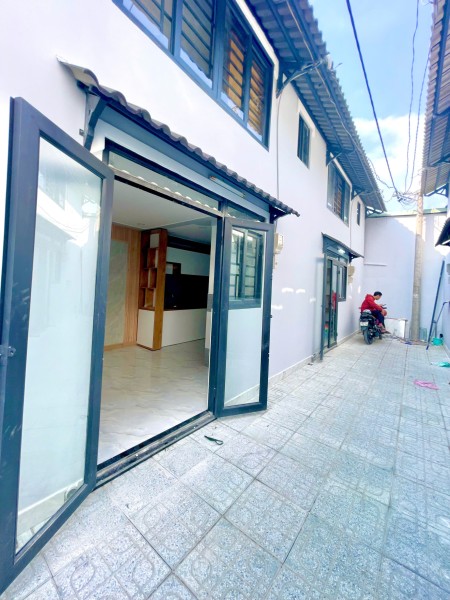 Bán nhà ở phù hợp gia đình 2-3 người Q12 giáp Gò Vấp