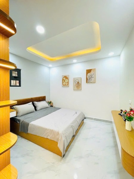 Bán nhà VIP, HXH QD Lê Quang Định - Gò Vấp, DT 40M2, 2 Tầng, 5 tỷ XXX
