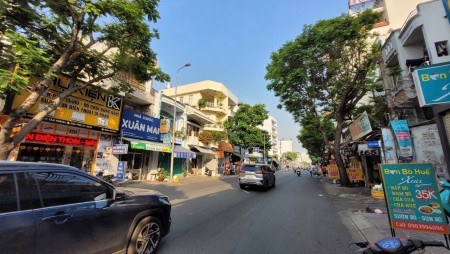 Đi đến slide 2