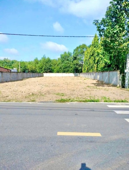 KD thua lỗ bán gấp trước tết 250M2 đất thổ cư, sổ riêng ngay KCN. Gía 190 triệu