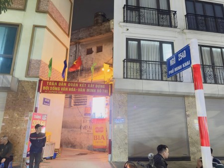 Rẻ + Đẹp. Nhà Minh Khai căn góc, sổ đỏ 33m2 - Vừa hoàn thiện - Hơn 5ty