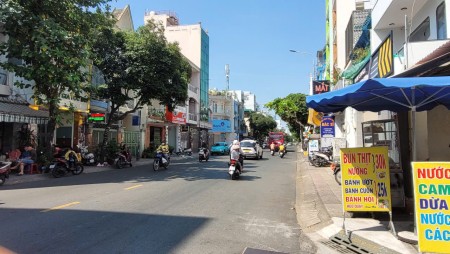 Đi đến slide 3