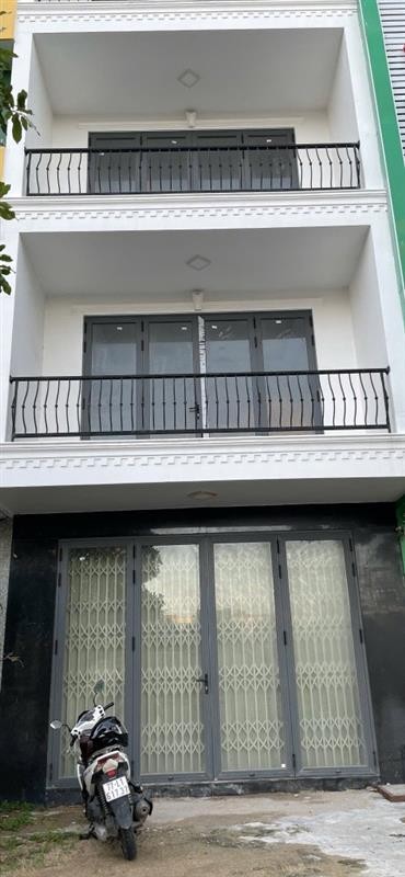 Chủ cần bán gấp nhà MT Hùng Vương Phú Yên giá 10 tỷ