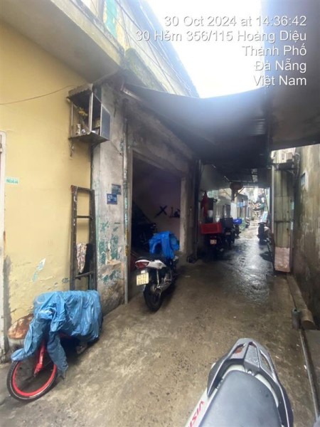 Chủ cần bán gấp nhà cấp 4 đường Nguyễn Hoàng, giá 1.8 tỷ