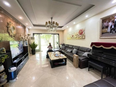 Mặt phố Nguyễn Văn Lộc - 2 mặt tiền - Kinh doanh đỉnh cao - View công viên - 80M2 - 29 tỷ