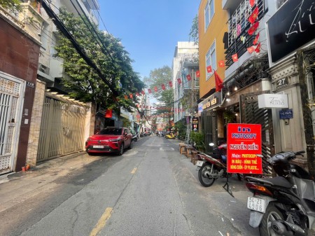 Đi đến slide 8