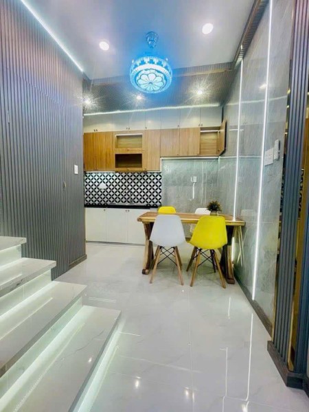 Nhà 2 tầng đẹp vào ở ngay, tặng toàn bộ đồ nội thất