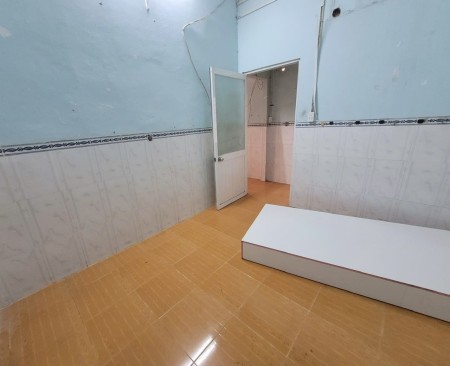 Ở ngay, Nhà cấp 4, DT khủng 102m, ô tô vào nhà, Tăng Nhơn Phú A, Quận 9, TP Thủ Đức chỉ 7,45 tỷ