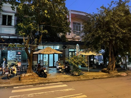 Chủ cần bán gấp nhà tại Sơn Trà Đà Nẵng giá chỉ 14 tỷ