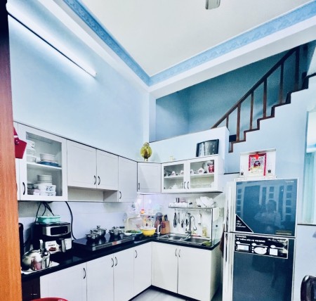 Ở ngay, hẻm ô tô 4m, dân trí lịch sự, 68m2, Lê Văn Việt, Quận 9, TP Thủ Đức, chỉ 5,5 tỷ