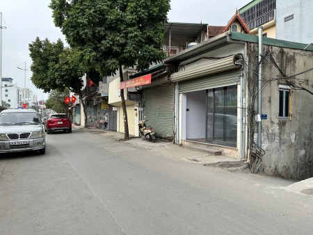 Cho thuê nhà mặt phố Âu Cơ 2 mặt thoáng