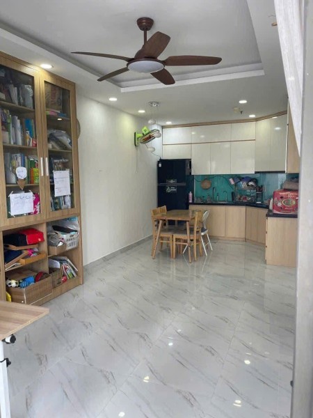 C/C Theuseful, Lạc Long Quân, P11, TB: 10tr/th, 2pn, 2wc NT mới 86m2