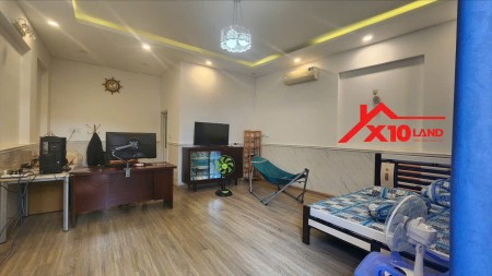 Đi đến slide 4