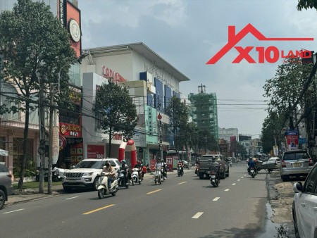 Bán nhà mặt tiền kinh doanh gần coppmax Biên Hòa 120m2 chỉ 9 tỷ.