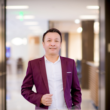 Hoàng Tiến