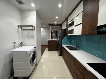 Cho thuê căn hộ goldmark cao cấp 3 ngủ 2 vệ sinh full đồ đẹp