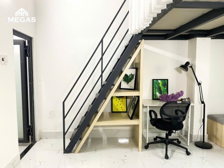 Phòng gác rộng, đầy đủ nội thất, không giới hạn người và xe