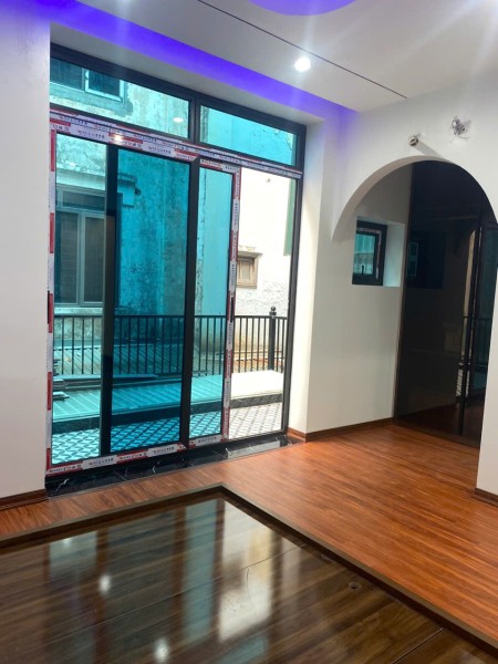 Đức Giang Long Biên với DT 90m2 - 4 tầng ô tô vào nhà " hình ảnh thật" chỉ 16,5 tỷ