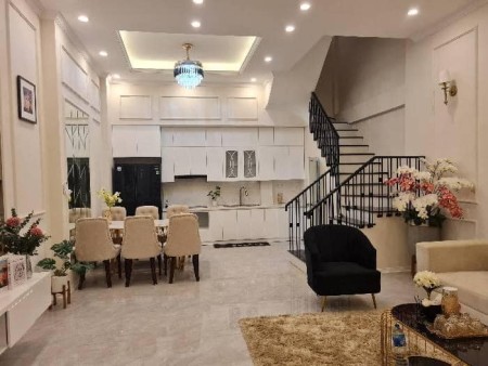 Bán gấp - Nhà đẹp phố Trương Định - Nội thất Châu Âu - 62M - 8.2 Tỷ